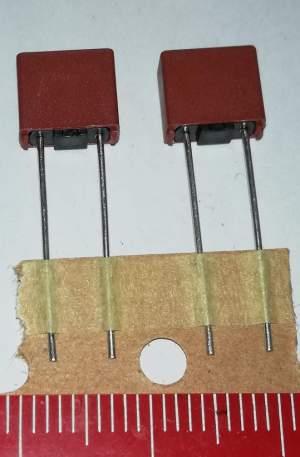 pojistka T5A  LITTELFUSE TE5 RM5,08  ..   balení 99ks za 150Kč