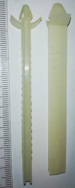 LPR2030 - distanční sloupek .. balení 10ks za 50Kč