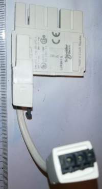 LU9BN11L - TeSys U connector ..  cena na dotaz / price on request