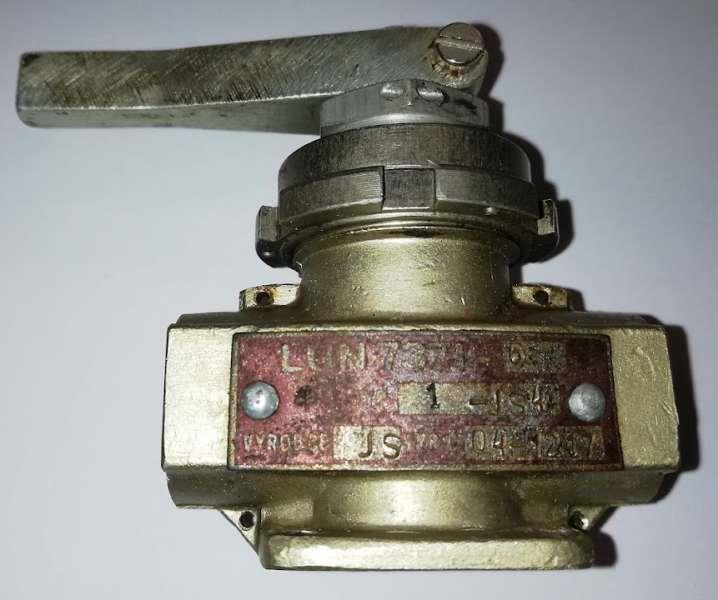 Letecký palivový ventil LUN7371-6   .. cena na dotaz / price on request