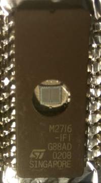 M2716-1F1 - 2KX8 UVPROM, 350ns, CDIP24, WINDOWED, FRIT SEALED, CERAMIC, DIP-24 , použítý - used .. cena na dotaz / price on request