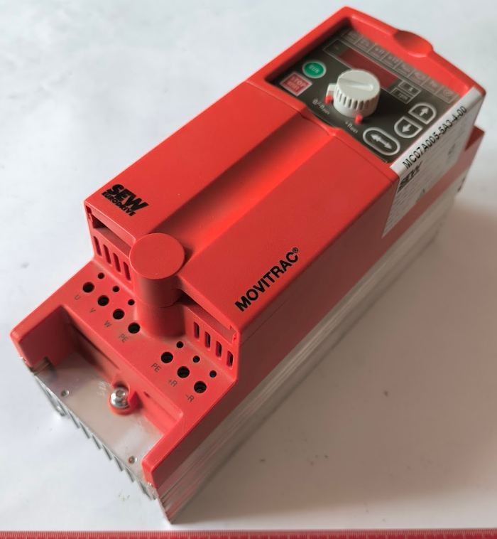 SEW EURODRIVE MOVITRAC MC07A005-5A3-4-00   .. cena na dotaz / price on request