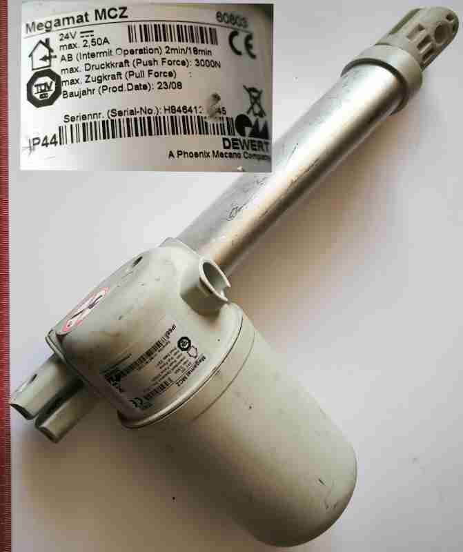 výsuvný pohon MEGAMAT MCZ 60803 - 24Vdc, výsuv cca 125mm  .. použitý / used   .. cena na dotaz / price on request