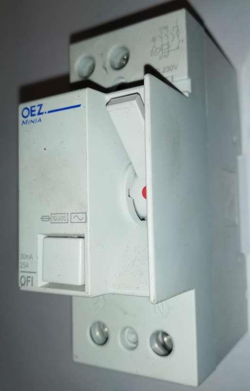 MINIA OFI 30mA 250A 230Vac