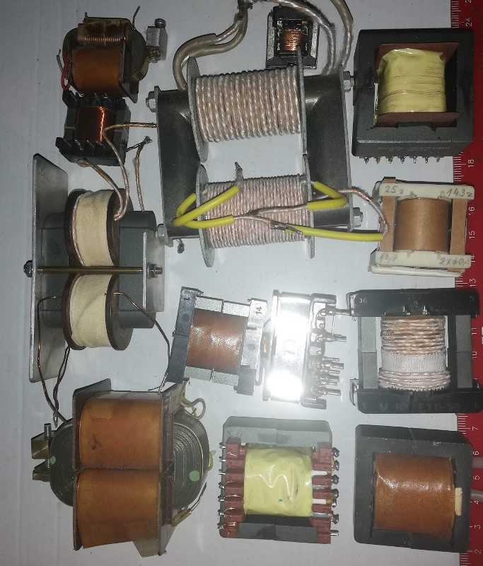 není skladem - MIX-FERIT-005 - mix feritových jáder, dle foto