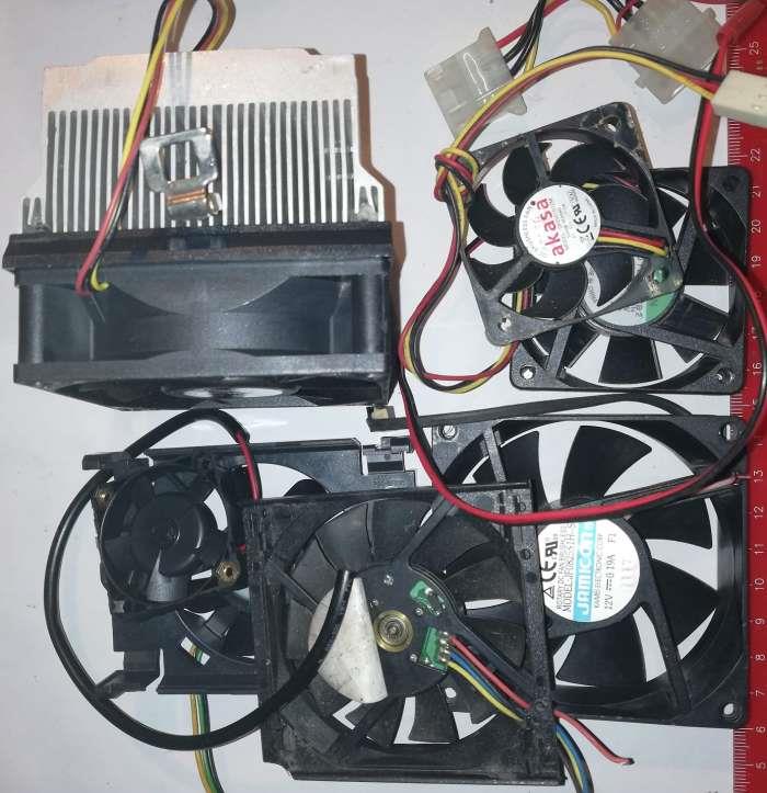 není skladem - MIX-VENT-1 - mix 7ks ventilátory PC, starší, netestované