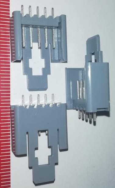 MKS1855-6-0-505 - 5 Pin connectors with snap-in locking device for vertical connections