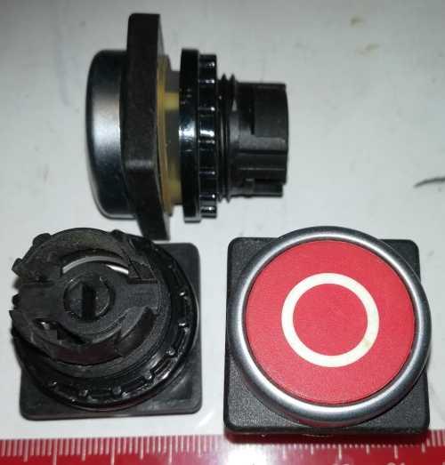 MOELLER ovládací knoflík, z demontáže, na ND, červené kolečko, hranatá základna