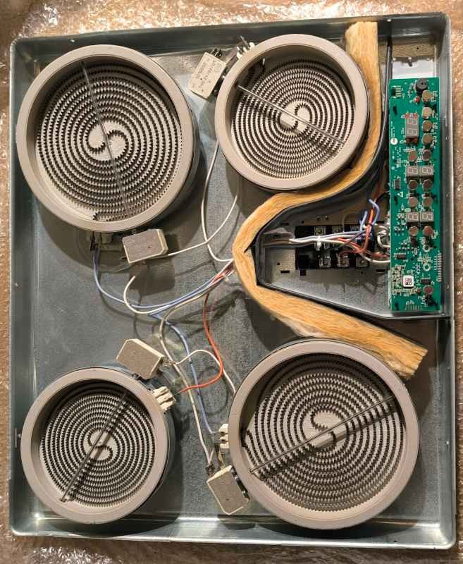 VARNÁ DESKA MORA VDST65C - rozbalená, bez sklokeramické desky, na náhradní díly