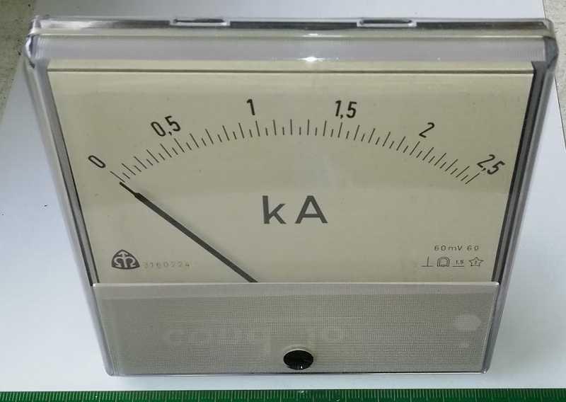 MP120 - METRA, stupnice2,5kA, bez bočníku, citl. 60mV 6 ohm