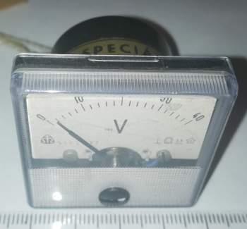 MP40 METRA, stupnice 40V, nepoužitý, s upínkami