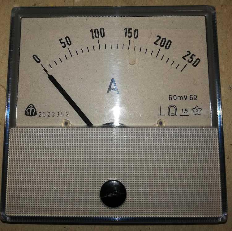 není skladem - MP80 - METRA, stupnice 250A, bez bočníku, citl. 60mV 6 ohm + úchytky