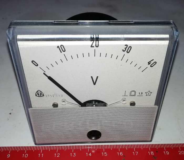 MP80 - METRA, stupnice 40V + úchytky