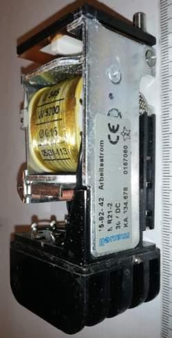 releový indikátor (FAILURE) MAUELL MR21-2, z demontáže  .. cena na dotaz / price on request