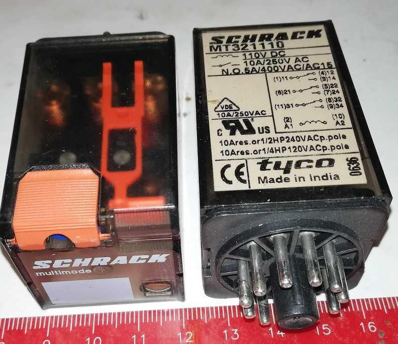 Relé MT321110 3P 10A 110VDC Schrack