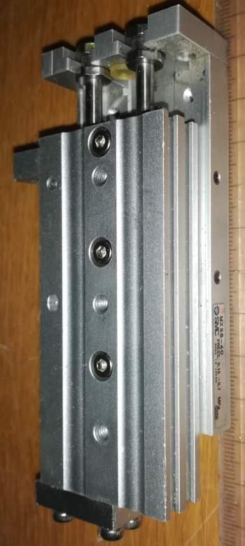 SMC MXS6-40 cyl, slide table, dual rod