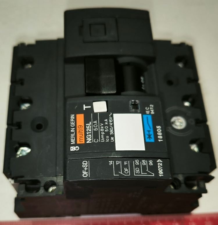 NG125L C 50A multi9 - Merlin Gerin 18072 + OF+SD 19072 .. cena na dotaz / price on request