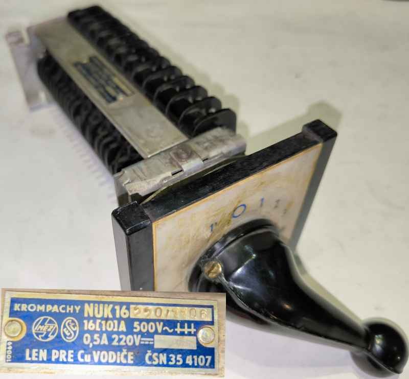 NUK16-220/1106 -  přepínač 500V 16A 50Hz  , starší  .. cena na dotaz / price on request