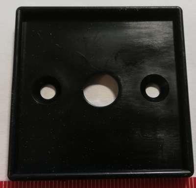 upevňovací deskana štítek k přepínačům VS10/16 ... OBZOR, 47x47, černá