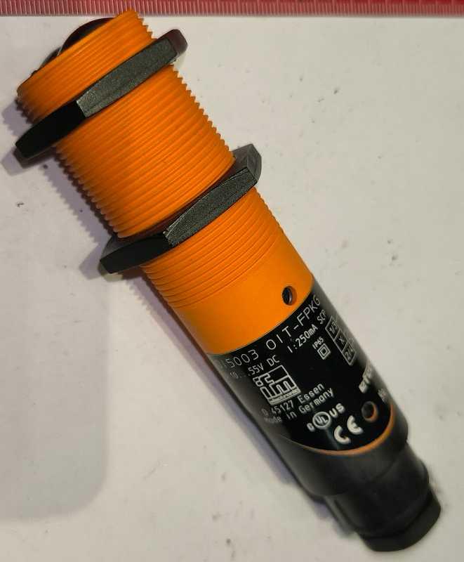 OI5003 - OIT-FPKG - Reflexní světelný snímač  .. cena na dotaz / price on request