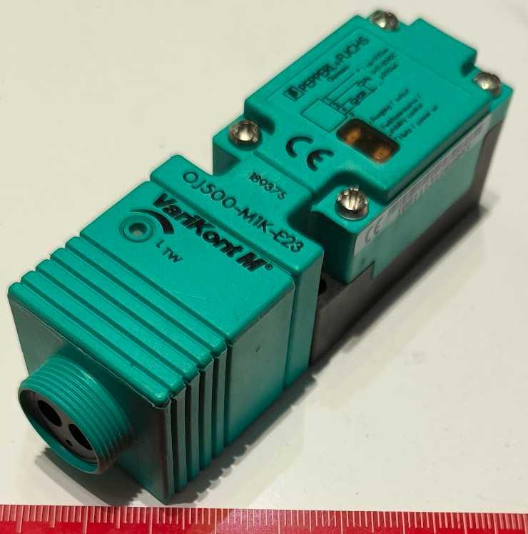 OJ500-M1K-E23 - Light Scanner PNP 600mm 300us 30V 200mA IP67, Pepperl+Fuchs .. cena na dotaz / price on request