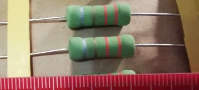 R 3R3 W 10% - Ohmite OY33GKE .. balení 25ks