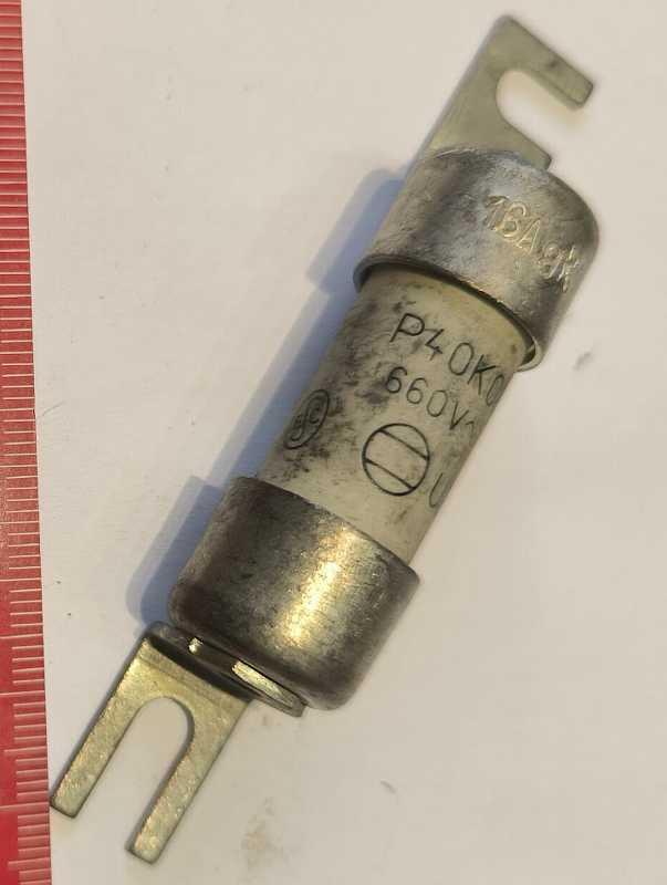 pojistka P40K06 U33 660Vstr ZSE 16A   .. cena na dotaz / price on request