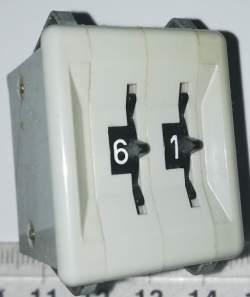 sada 2x TS2110201 starší - palcový přepínač  .. cena na dotaz / price on request