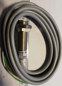 PAS126113 - Štandardné trojvodičové induktívne snímače - Ploskon AT  .. cena na dotaz / price on request