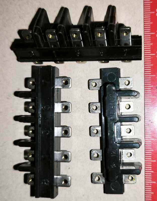 PC3102 - spojovací lišta 5pin .. balení 20ks za 100 Kč