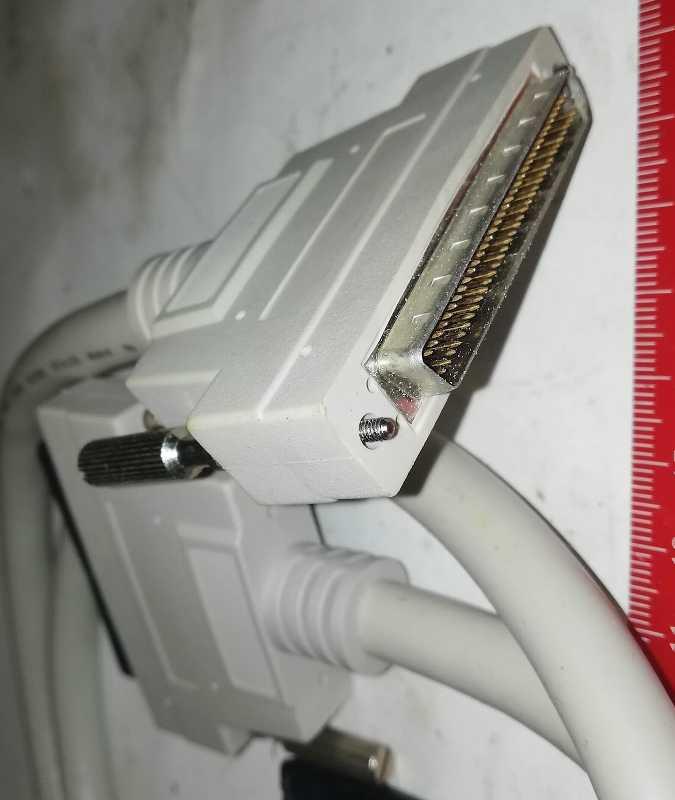 PCL-10168-1E - SCSI 68pin shielded cable 1m