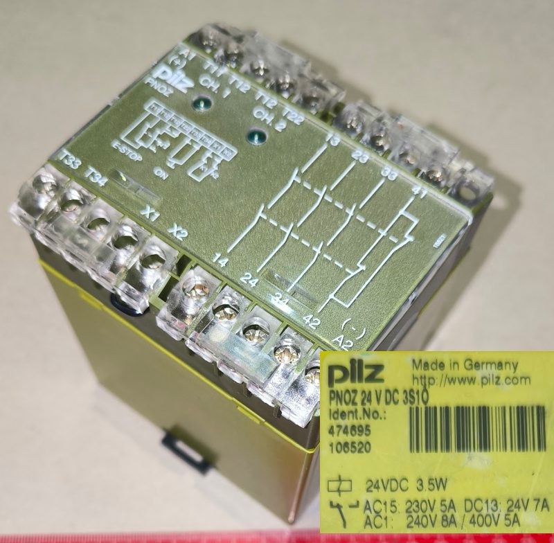 PILZ 474695, PN0Z 24Vdc 3S 1ö, Safety relay, 106520 .. cena na dotaz / price on request
