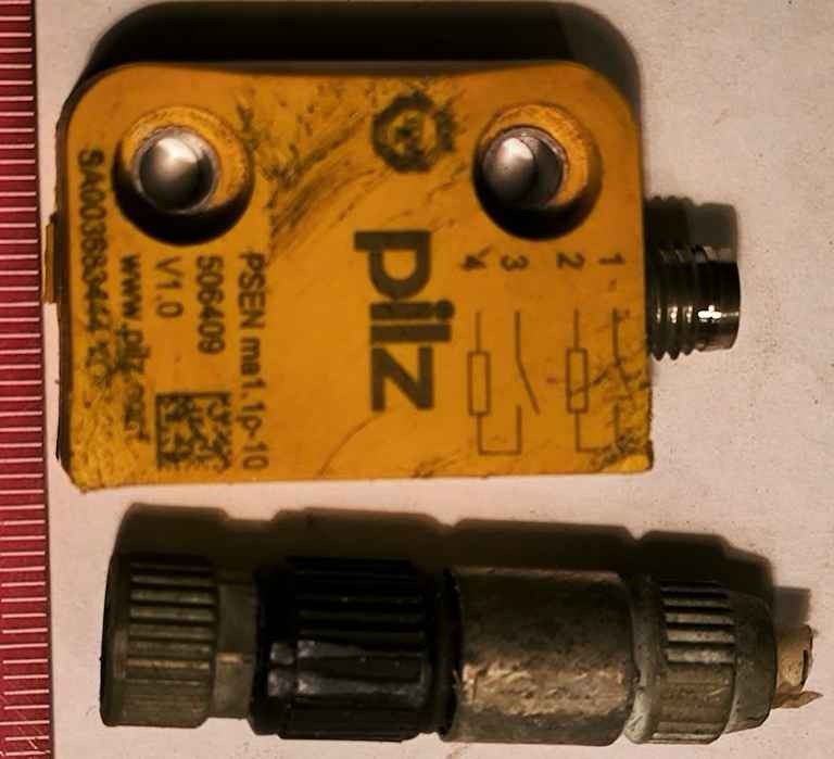 PILZ 506409 PSEN ma1.1p-10/3mm/1switch, z demontáže  .. použitý / used  .. cena na dotaz / price on request