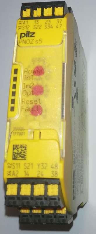 není skladem - PILZ PNOZ s5 - 751105 .. cena na dotaz / price on request