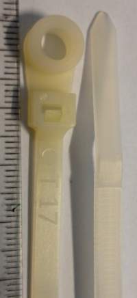 vázací páska LPR3065 bílá, délka 200mm, šířka 4,7mm .. balení 100ks