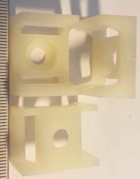 FTH-27-12-01 mounting plated .. balení 50ks za 49Kč