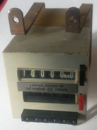 počítadlo impulsů, starší, nutno otestovat