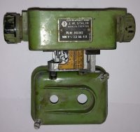 jistič 2,5-4A 500V J.W.Stalin .. historický kus .. cena na dotaz