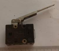 koncový spínač 493  .. cena na dotaz / price on request