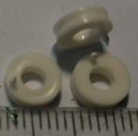 plastová podložka.. balení 100ks za 50Kč