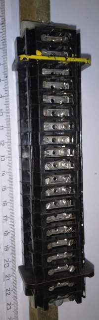 svorkovnicová lišta - 20svorek, z demontáže