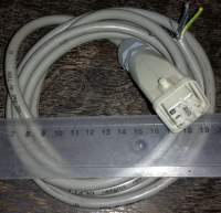 kabel 2,3m s koncovkou, z demontáže