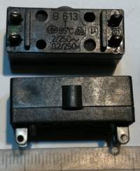 mikrospínač B613-3