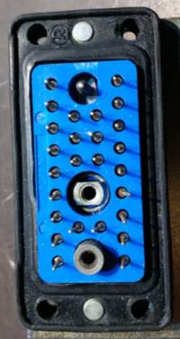 konektor WK46247 starší s podložkou, pájený