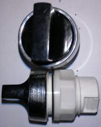 T6B/22 - ovládací hlavice provedení B, 3  polohy - černá