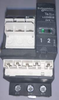 reverser block LU2MB0B 24V Schneider