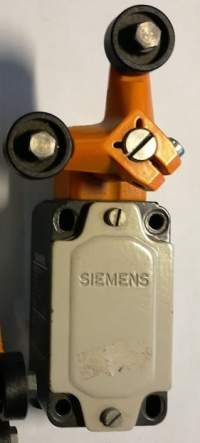 přepínač 3SE3120-1  .... cena na dotaz / price on request