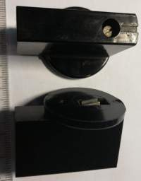 knoflík - hranatý k VS10, VS16, OBZOR, černý, starší