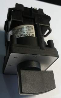 přepínač K1B002QLH    .... cena na dotaz / price on request