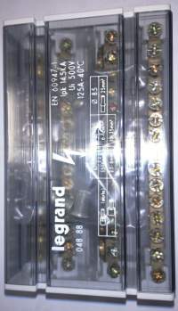 048 88 - Modul rozhraní montáž na lištu DIN 15 kontaktů 400 V 125A 86mm